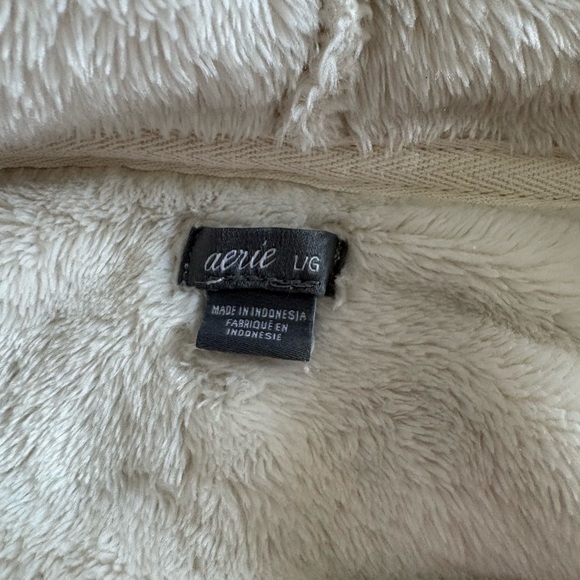 Aerie Cream Sherpa Jacket - Picture 3 of 3